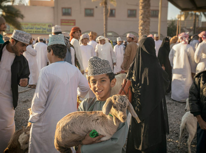 0042_Nizwa Goat Market Ministry of Heritage Tourism Oman_Schoene Aussichten Touristik